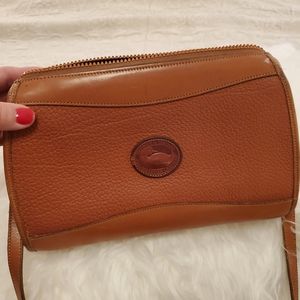 Dooney and bourke crossbody purse.
